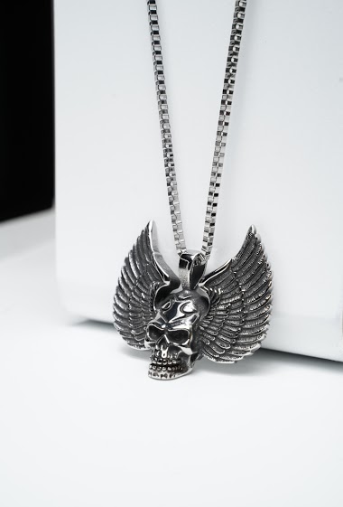 Großhändler Z. Emilie - Skull with wings steel necklace