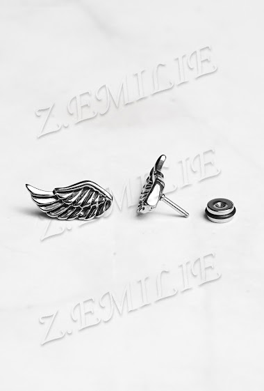 Wholesaler Z. Emilie - Fake piercing wing earring