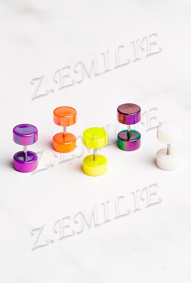 Wholesaler Z. Emilie - Fake plug earring 8mm