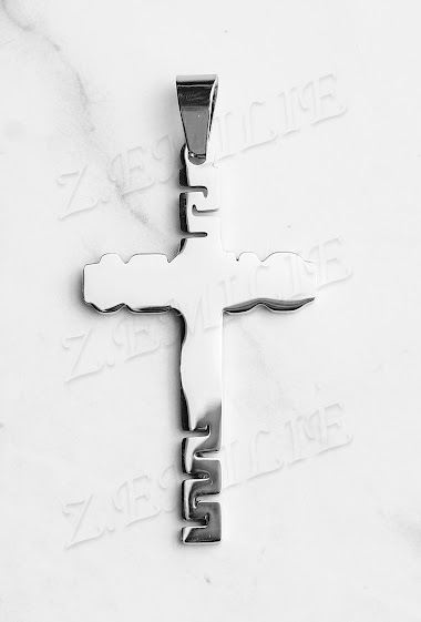 Mayorista Z. Emilie - Cross steel pendant