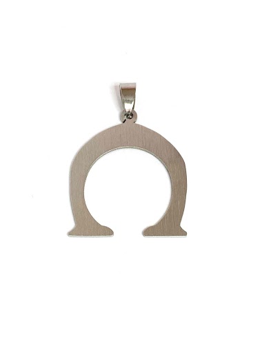 Wholesaler Z. Emilie - Horseshoes steel pendant