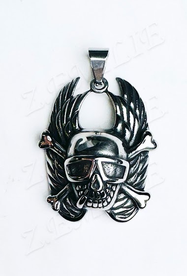 Wholesaler Z. Emilie - Skull with wings steel pendant