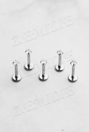 Wholesaler Z. Emilie - Square zirconium labret piercing 1.2x8X2mm