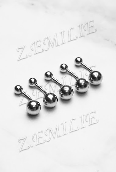 Großhändler Z. Emilie - Belly button piercing