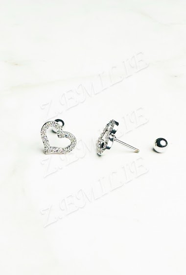 Wholesalers Z. Emilie - Heart tragus and helix piercing