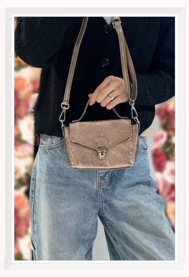 Wholesaler Z & Z - Small iridescent leather shoulder bag