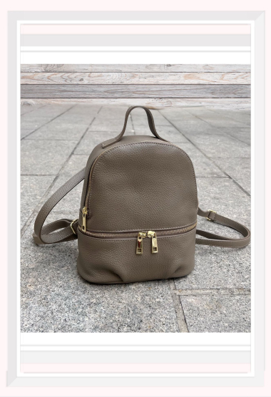 Wholesaler Z & Z - Small griane leather backpack