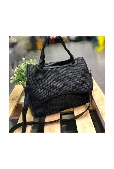 Sac “Bandoulière” noir Modèle Emilie, Collection Daim – Shopping