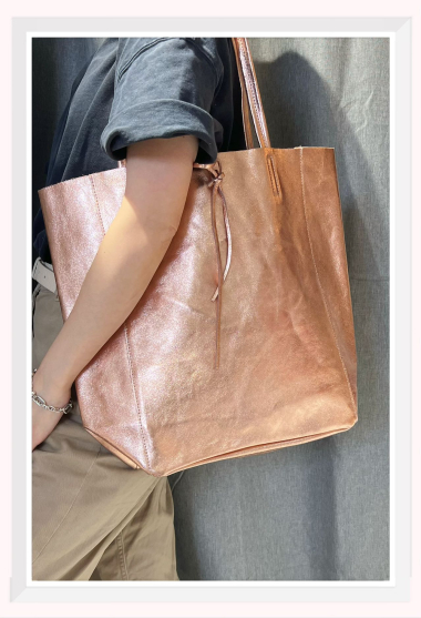 Wholesaler Z & Z - Iridescent leather tote bag
