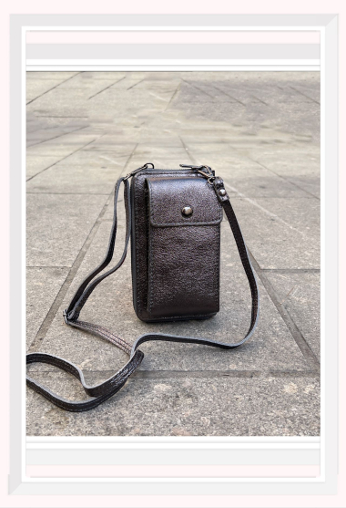 Wholesaler Z & Z - Iridescent leather wallet bag