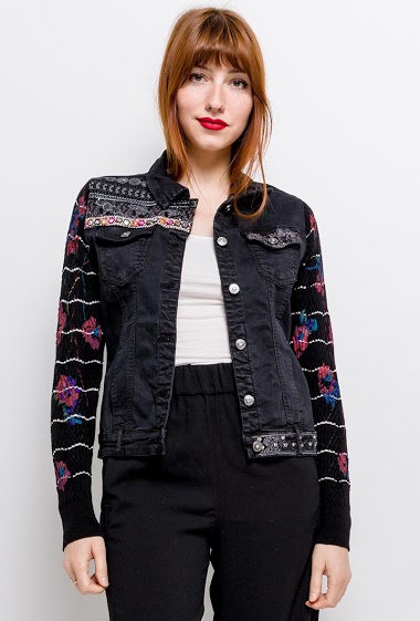 Embroidered jacket with sequins