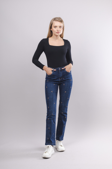 Grossiste Zac & Zoé - Broderie jeans coupe flaire