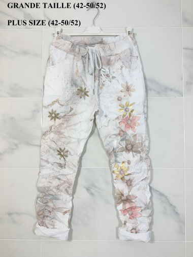Wholesaler Zafa - PLUS SIZE Printed crinkled jogger pants