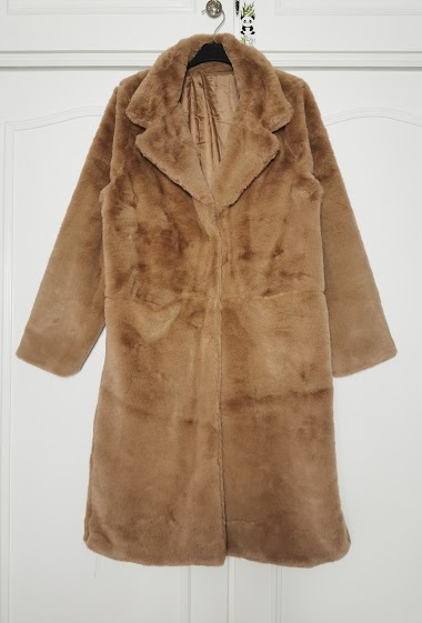 Wholesaler Zafa - Faux fur coat with pockets, and buttonable