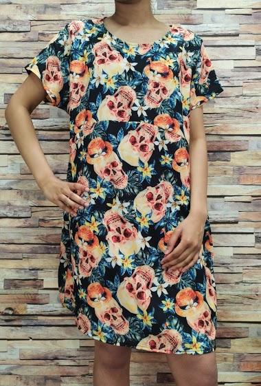 Wholesaler Zafa - Loose dress with short sleeve and skull print.