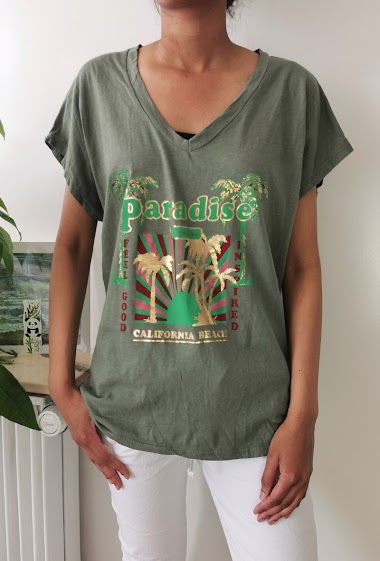 V-neck T-shirt with PARADISE print.