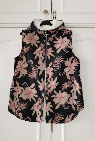 Wholesaler Zafa - Sleeveless jacket, with hoods, two side pockets.