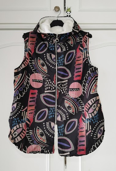 Großhändler Zafa - Ärmellose Jacke, mit Kapuzen, zwei Seitentaschen.