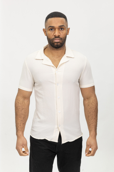 Großhändler Zayne Paris - Kurzarmhemd mit V-Ausschnitt und Button-Down-Kragen