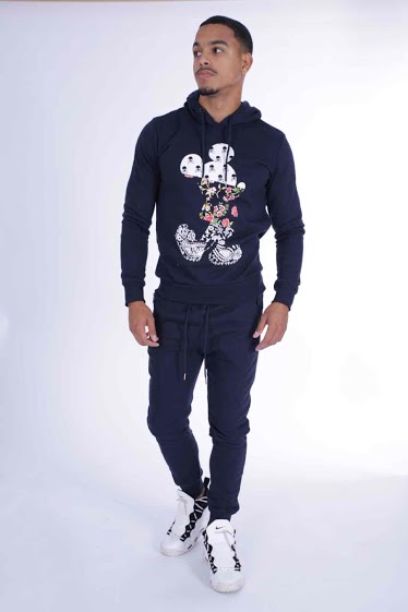 Tracksuit with pattern