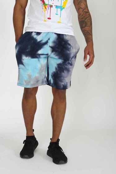 short tie and dye