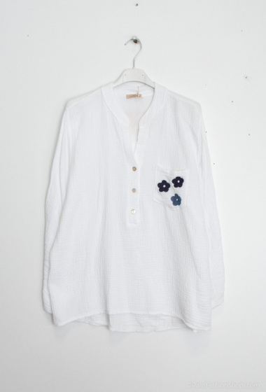 Wholesaler Zelia - Flower embroidered cotton blouse
