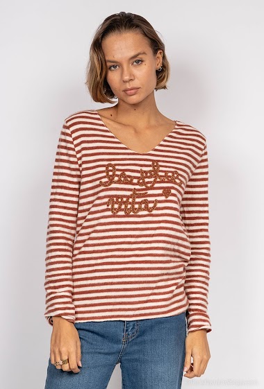 Wholesaler Zelia - V-neck striped fleece sweater with writing