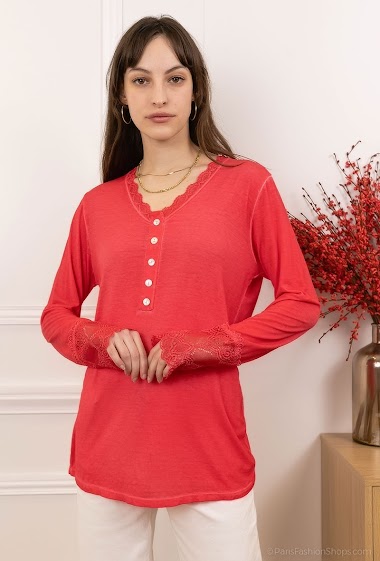 Wholesaler zh  skin - lace blouse with buttons