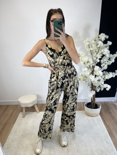 Großhändler Zoe Mode (Elena Z) - Jumpsuit-Hose mit Trägern, Blumen- und Golddruck