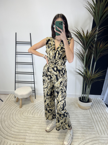 Wholesaler Zoe Mode (Elena Z) - Gold print jumpsuit