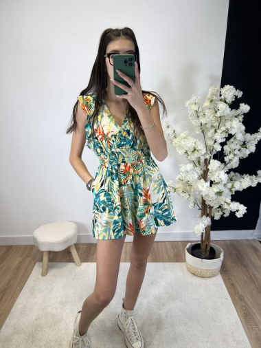 Wholesaler Zoe Mode (Elena Z) - Flowy floral playsuit with gold ruffled cap sleeves