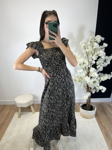 Großhändler Zoe Mode (Elena Z) - Kleid mit Golddruck
