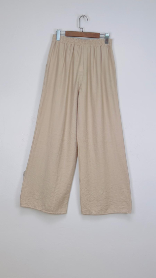 Wide plain pants with 2 front pockets, elasticated waist - For Her Paris
