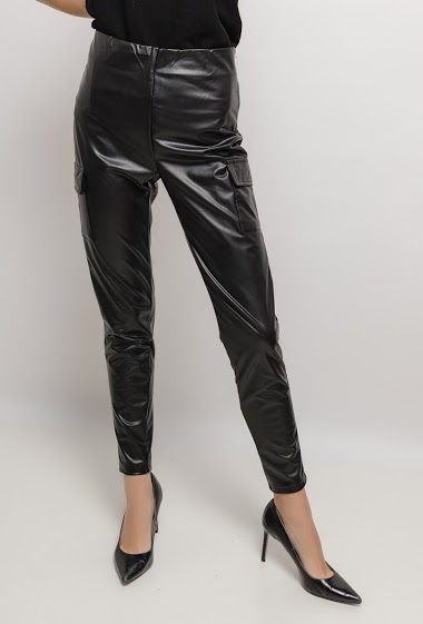 Cargo fake leather pants Amy&Clo | PARIS FASHION SHOPS