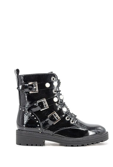 FLAT PATENT LOW BOOTS WITH PEARLS AND BUCKLES Sixth Sens Shoes | PARIS ...