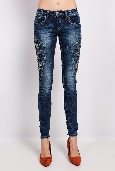 Damaged jeans with studs null | PARIS FASHION SHOPS